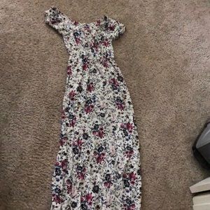 Cute floral maxi dress